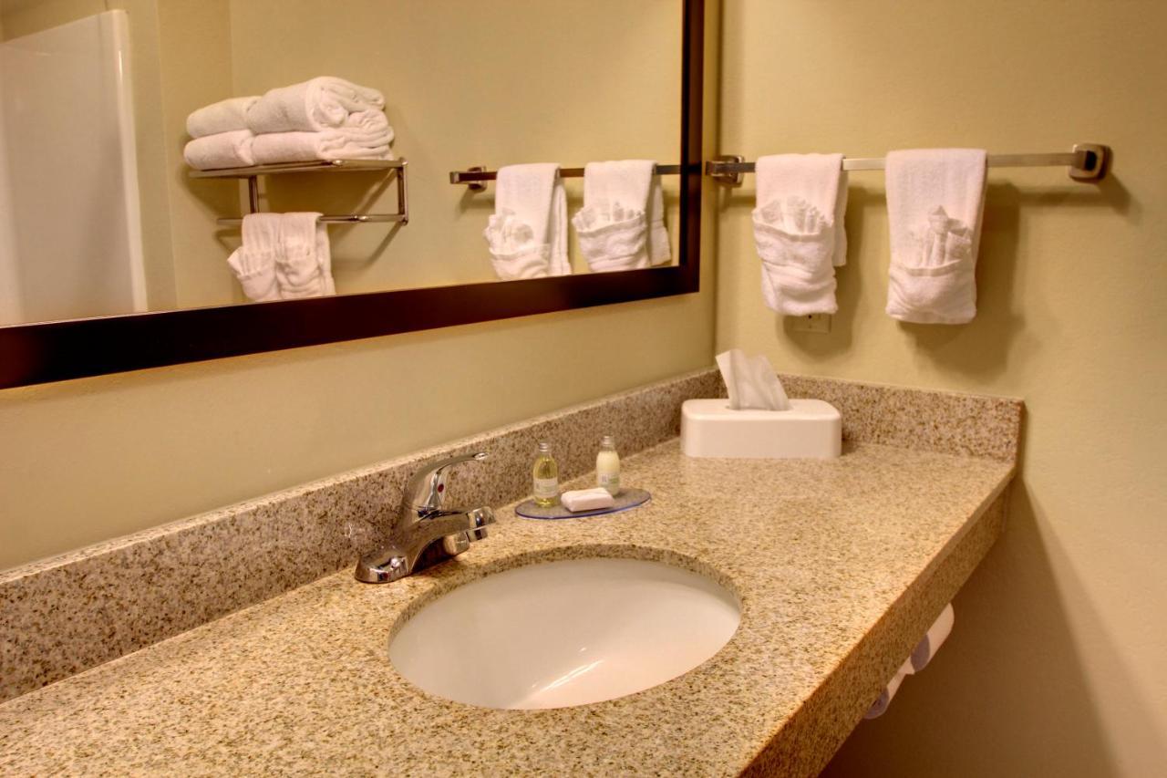 Stanton Inn And Suites Quarto foto